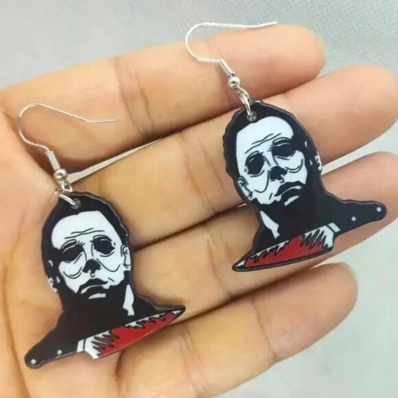 Michael Myers Halloween Knife Earrings Scary Horror Fish hook Dangle Creepy - Picture 1 of 2